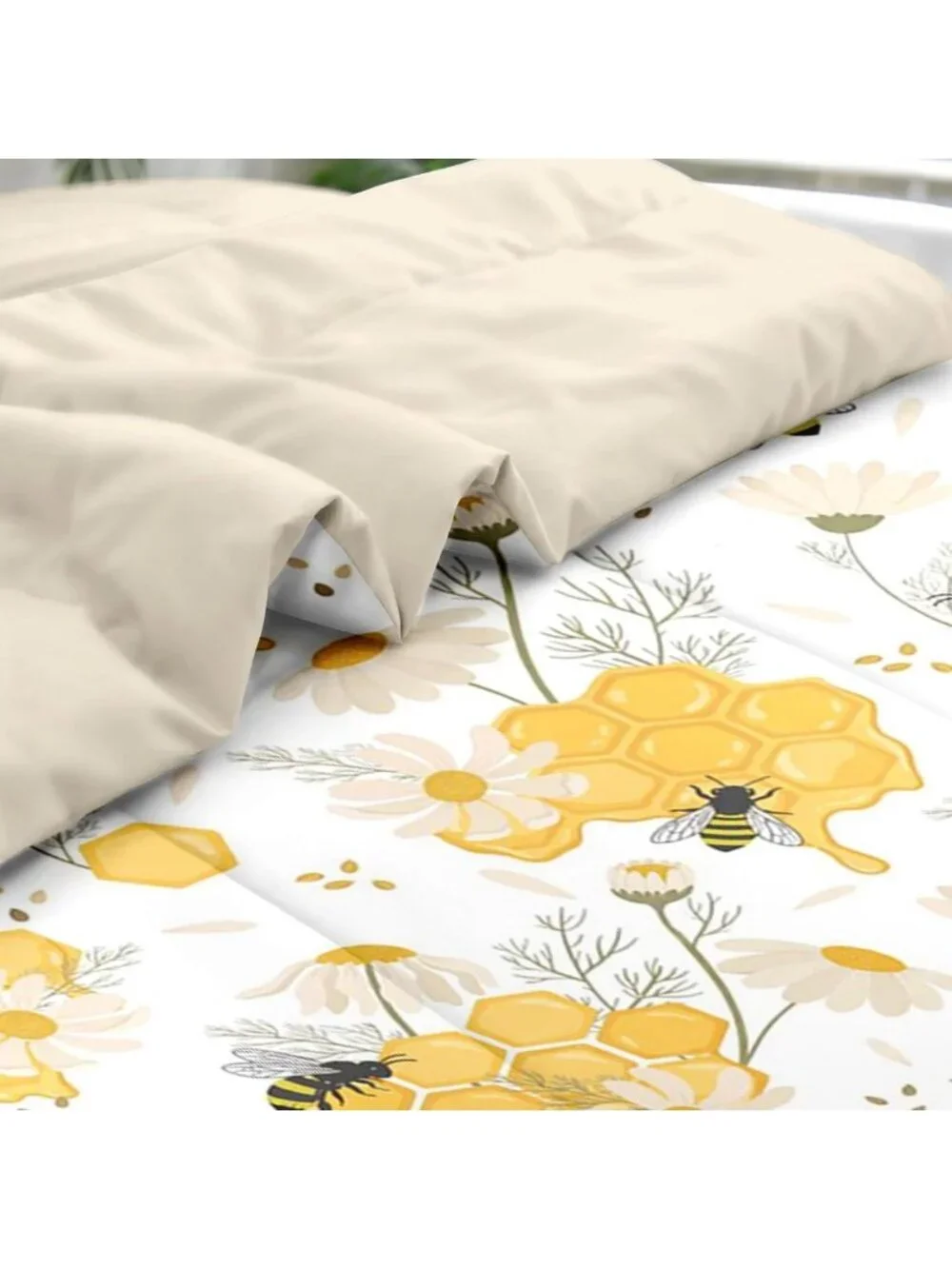 Cozy 7-Piece Bees Honey Comforter Set with Sheets - Stylish Bedding Ensemble